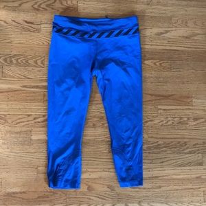 Lululemon capris
